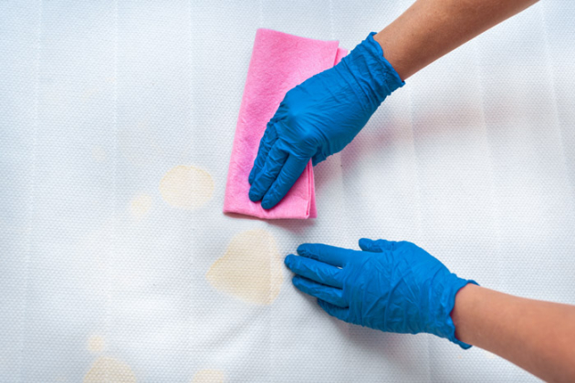 Ako na čistenie matraca, aby bol čistý a bezpečný?